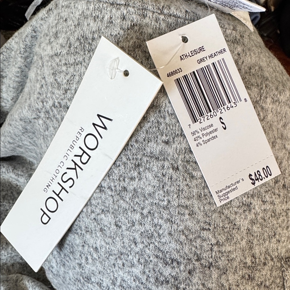 WORKSHOP Republic Size S Heather Grey Pearl Soft Knit Top Athleisure Casual - Picture 9 of 15